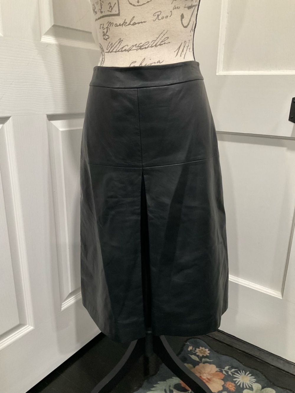 HALOGEN GENUINE LEATHER A LINE SKIRT - Picture 8 of 8